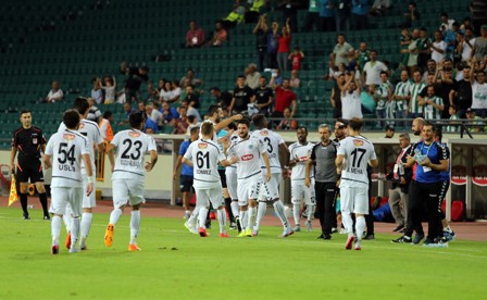 Kartal düşündürüyor