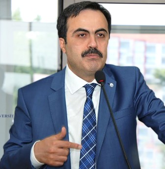 Öztürk, üniversite personeli ile bir araya geldi