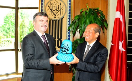 Büyükelçi’den Akyürek’e ziyaret