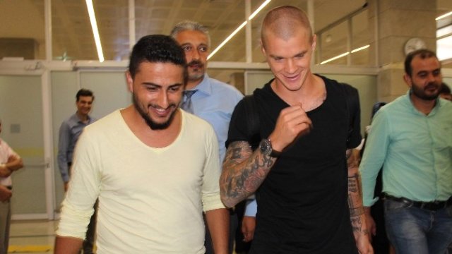 Holmen, Konya'da Meşalelerle Karşılandı VİDEO