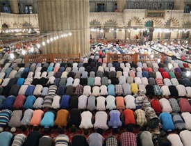 Memurlara Cuma namazı müjdesi