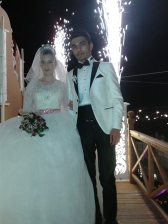 Fulya ile Hasan evlendi