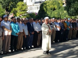 Yunus Koca için cenaze namazı kıldılar