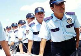 Polis adayları eş fotosu vermeyecek