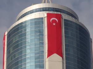 İttifak Holding’den‘Bayrak As’ kampanyasına destek