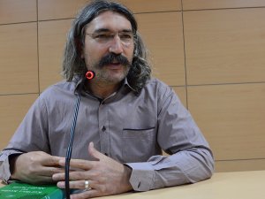 Peygamber dâvete sofra açarak başladı