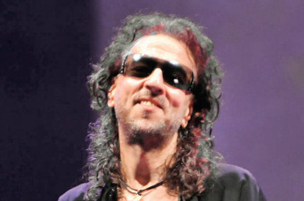 İlhan İrem'den 'Aşk Sensin' konseri