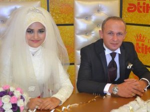 Özdemir ve Dikici ailelerinin mutlu günü