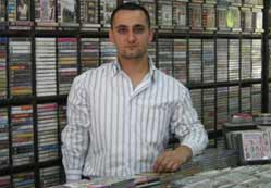 Müzik marketleri zorda!
