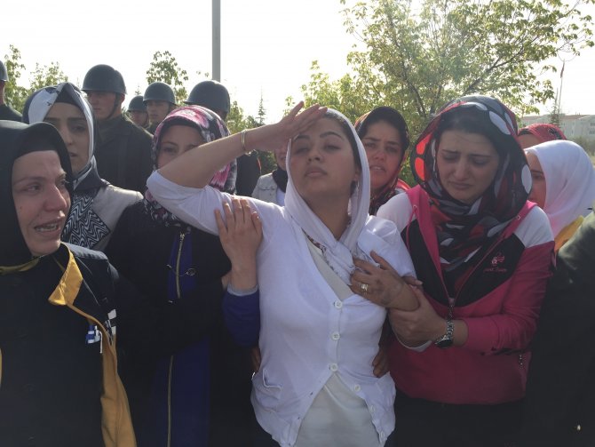Konyalı şehidin eşinin sözleri herkesi ağlattı VİDEO