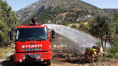 Beyşehir ve Derebucak’ta yangın