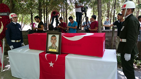 Konyalı şehitlerimiz son yolculuğuna uğurlandı