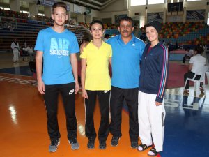 Selçuklu Belediyesporlu tekvandocular Türkiye şampiyonasına hazırlanıyor