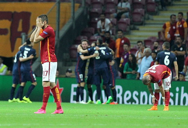 Galatasaray'ın yüzü "Devler Ligi"nde de gülmedi