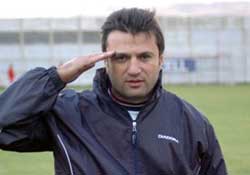 Asker Bülent'ten Paşa'ya VEDA şiiri