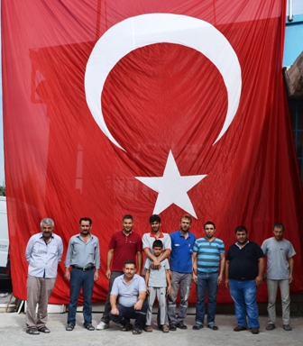 MAR-SAN'da bayrak aşkı