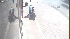 Hırsızlık anı güvenlik kamerasında
