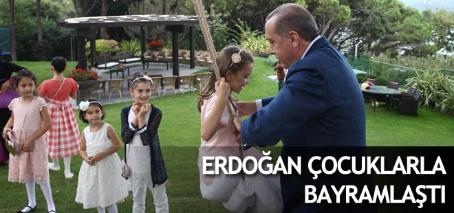 Cumhurbaşkanı Erdoğan çocuklarla bayramlaştı