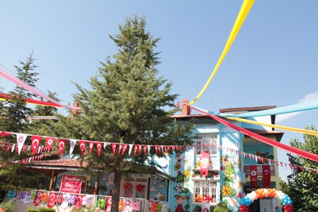 Gençlik Anaokulu’nda açılış heyecanı
