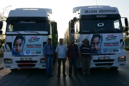 İHH'dan Suriye'ye iki tır insani yardım