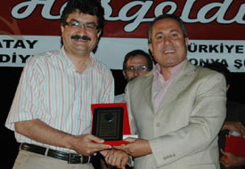 Adalet Parkı şiirle renklendi