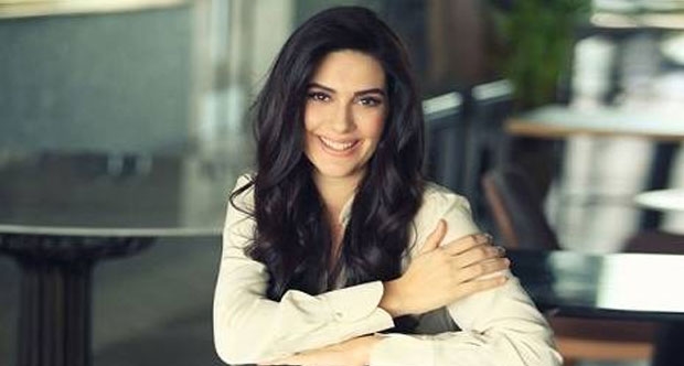 Bergüzar Korel'e film tekliflerini reddedecek kadar ne oldu?