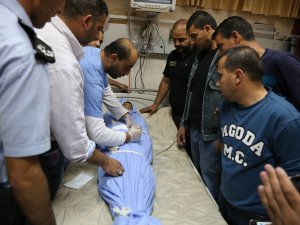 İsrail yine çocuk öldürdü