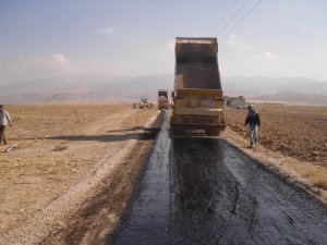 EREĞLİ’DE ASFALT ÇALIŞMALARI SÜRÜYOR