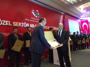 Zade Vital'e ödül