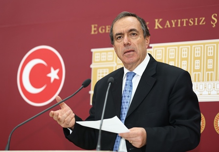 Atilla Kart "FETÖ" sanıklarının avukatları arasında