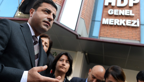 Selahattin Demirtaş ve Sırrı Süreyya Önder'in cezaları onandı