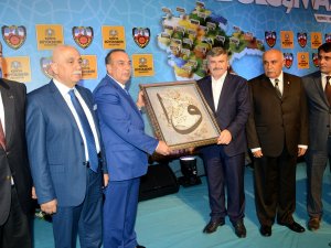Akyürek esnaf temsilcileriyle buluştu