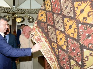 Halı ve kilim dokuma geleneği KOMEK’te canlanıyor