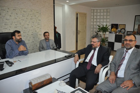 Genç ve heyecanlı kadromuzla çalışıyoruz