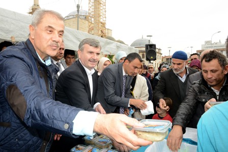 Aşure geleneği yaşatıldı