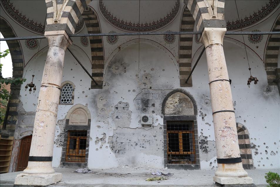 Terör örgütü tarihi değerlere de zarar verdi