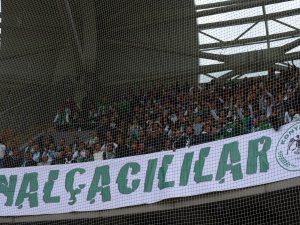 Alkışlar Konyaspor taraftarına