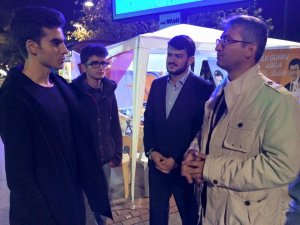 ‘Mobil Seçim Çadırı’  ağırlamaya devam ediyor