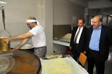 Baloğlu,seçim çalışmalarını sürdürüyor