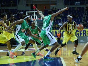 Torku Konyaspor, Galatasaray Odeabank karşısında ilk peşinde