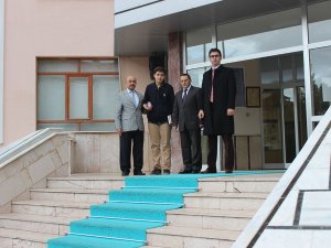 Özel Enderun Liseleri’nde safahat ezberleme çalışmaları