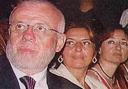 Ertuğrul Özkök UMRE'ye gidiyor