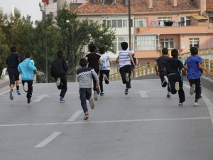 Atletler cumhuriyet bayramı için koştu