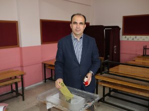 Uğur İbrahim Altay oyunu kullandı