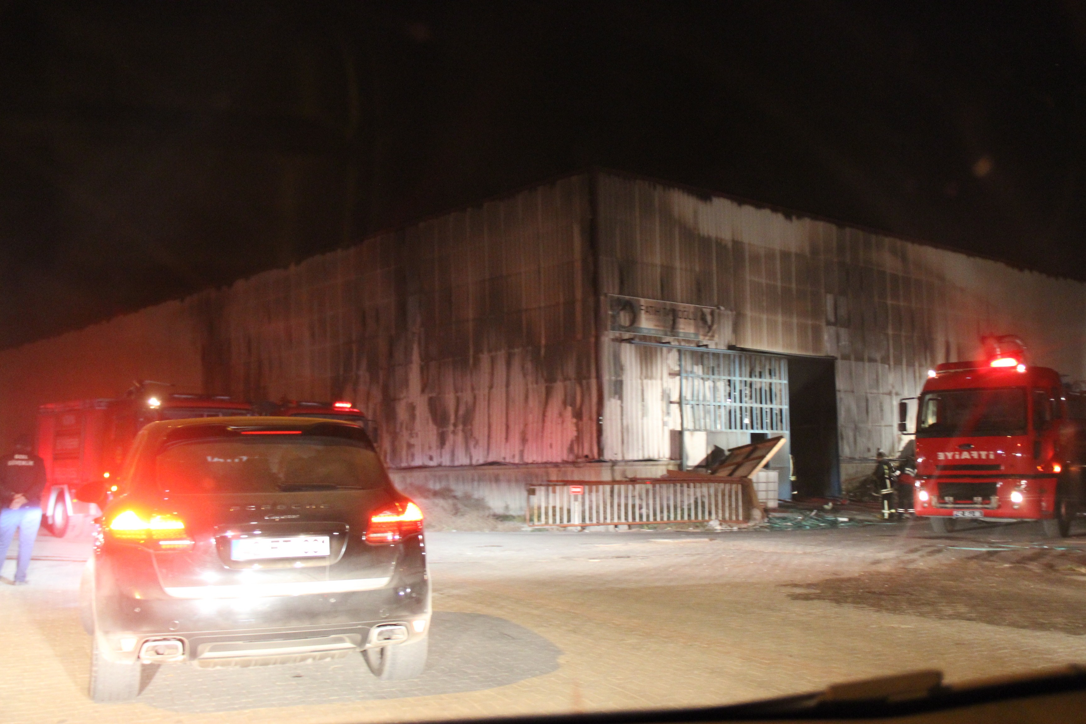 Konya'da kereste fabrikasında yangın