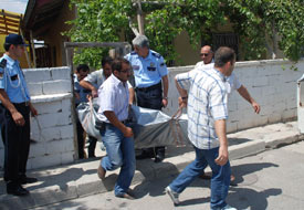 İmam nikahlı karısın vurup intihar etti