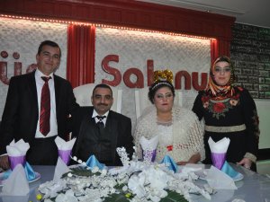 Mihriban ile Mustafa evlendi