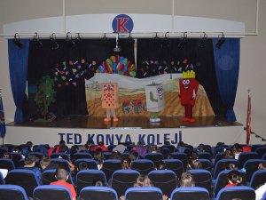 TED’li minikler tiyatro ile tanıştı