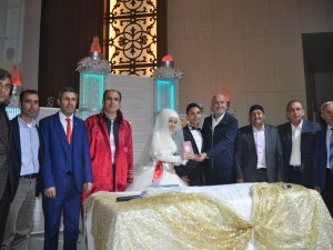 İbrahim Işık oğlunu evlendirdi