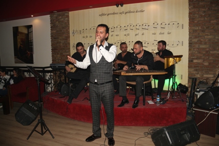 Erdem Karakaya konseri ilgi gördü